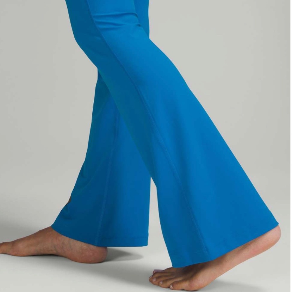 NWT Lululemon Groove Super-High-Rise Flared Pant *Nulu Poolside Size 4 PERFECT - Picture 5 of 5
